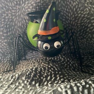 Spider in a Hat Votive Candle Holder
